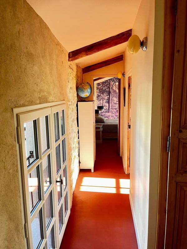 Le couloir de l'aile ouest